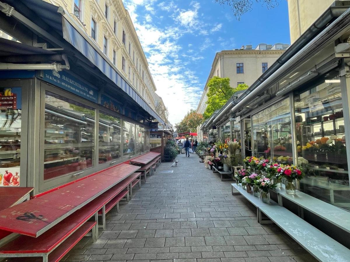 Premium Residence At Famous Vienna Kutschkermarkt ภายนอก รูปภาพ