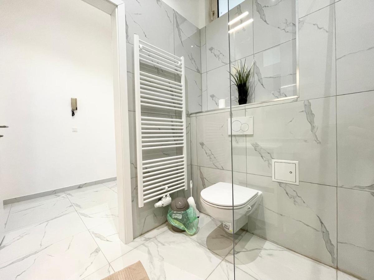 Premium Residence At Famous Vienna Kutschkermarkt ภายนอก รูปภาพ